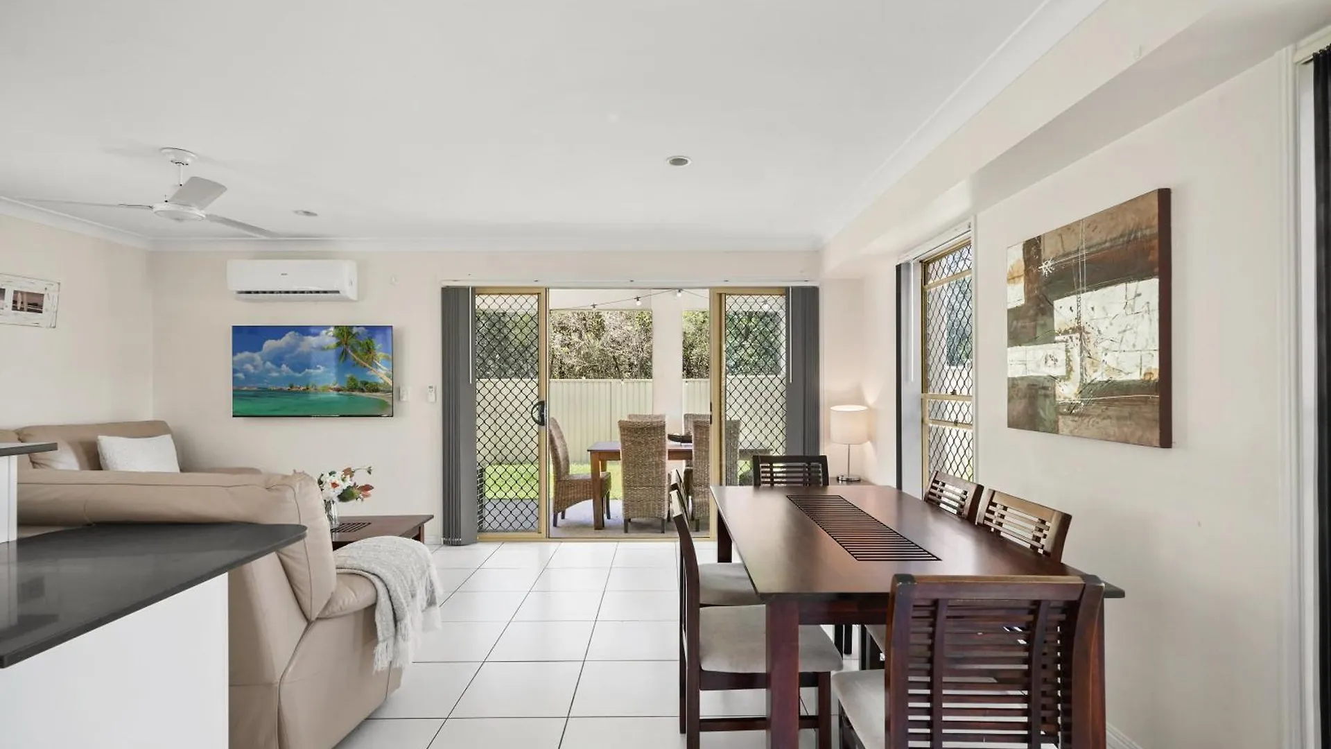 Apartment 5Bdr 2Bth Bushland Home Coomera